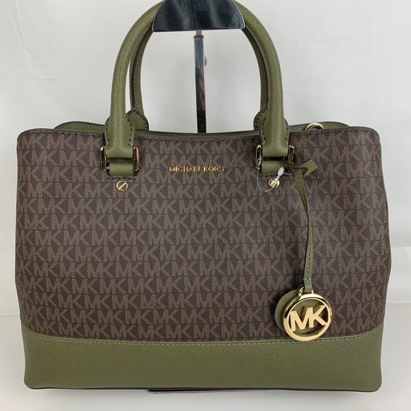 Michael Kors Handbags - New Michael Kors Savannah Large Satchel
